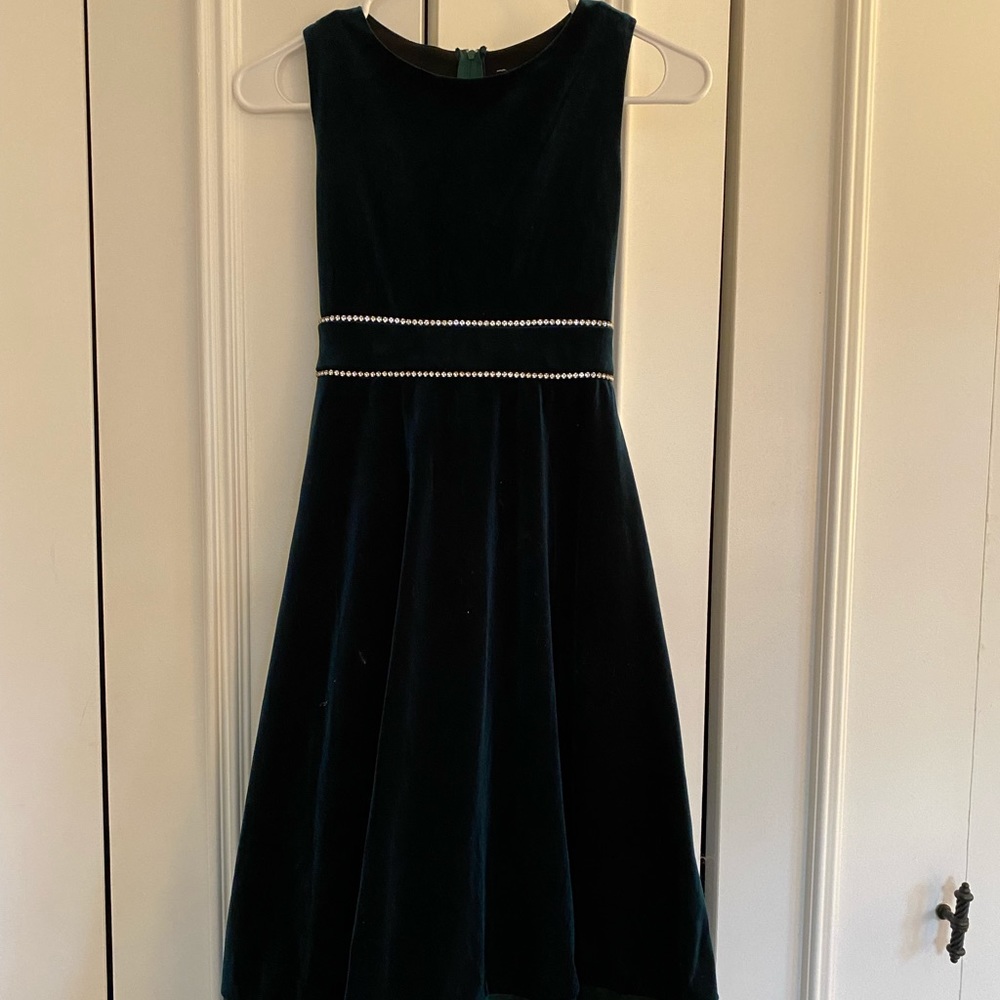 Girls Emerald Green velvet holiday dress